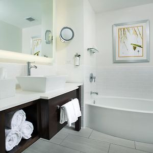 Marker Classic Balcony King Hearing Accessible